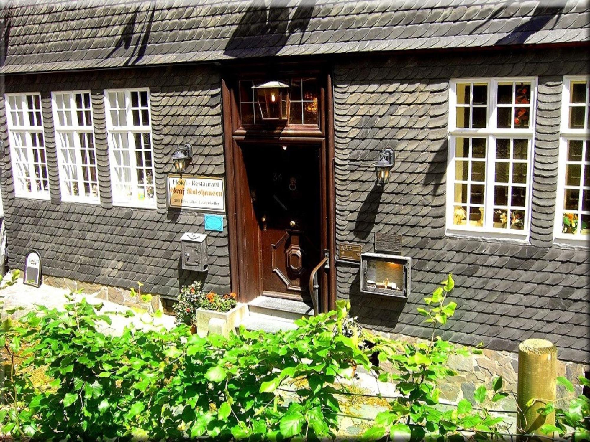 Hotel Graf Rolshausen Monschau Exterior foto