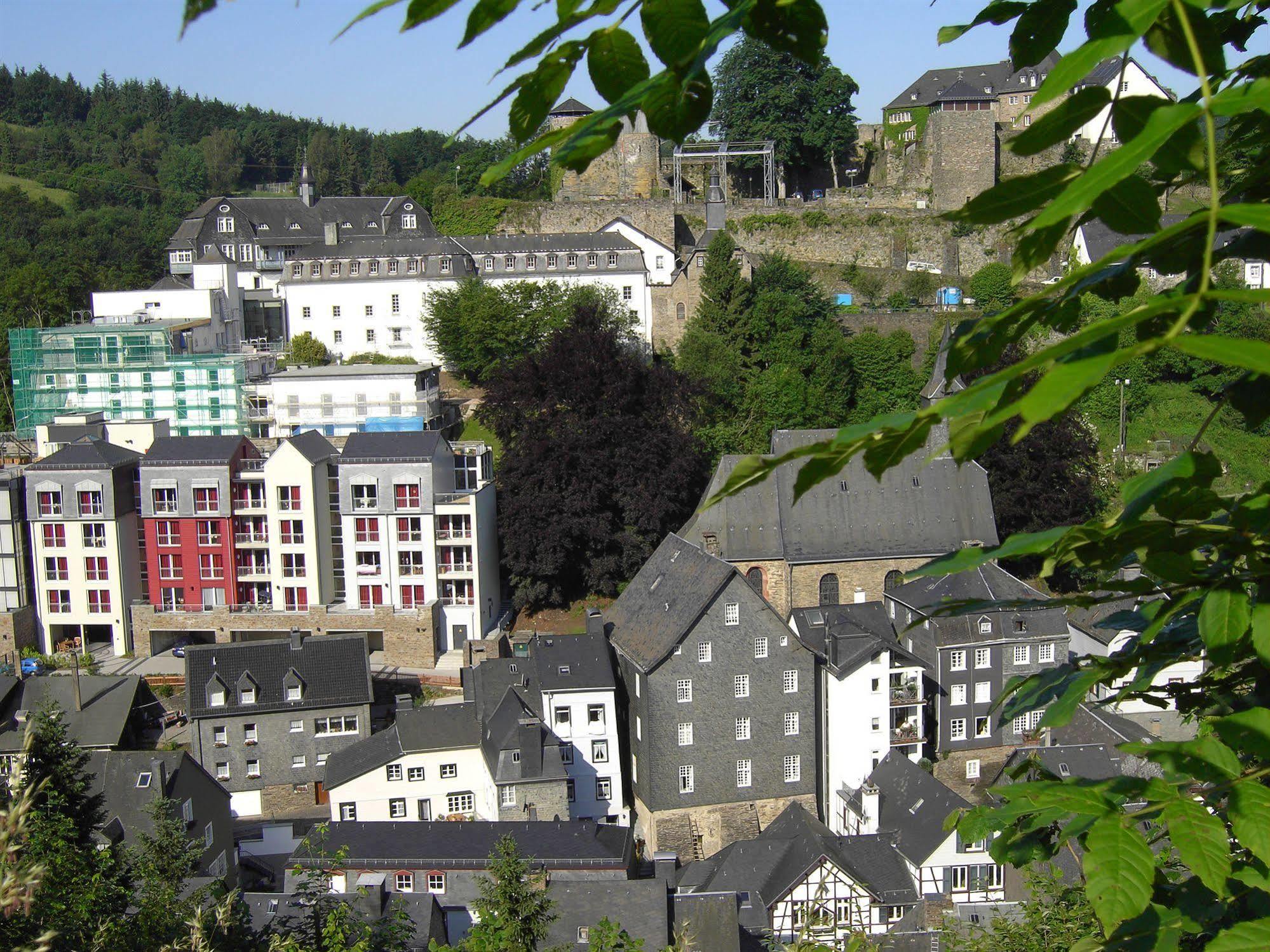 Hotel Graf Rolshausen Monschau Exterior foto